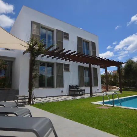 Casa Rafalet * Es Canutells